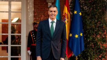 Sánchez asegura a Delcy Rodríguez su respaldo para una transición democrática y esta le agradece su "valiente" condena del ataque de EEUU