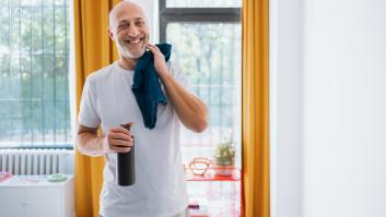 Harrison, joven de 15 años que monta el negocio del siglo en su habitación y gana 117.000 euros en un año: "Quiero ayudar a otros a alcanzar su potencial"