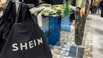 Un profesor explica por qué odiamos la moda ultrarrápida para sentirnos moralmente superiores: "Es la figura ideal del monstruo útil"