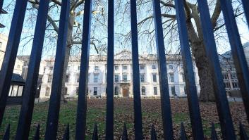 A solo 1 metro de los secretos financieros de la City: desvelan el plan de China para construir una habitación secreta bajo su embajada en Londres