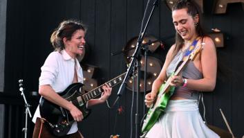 Hinds: "En España seguimos viendo el ir a un concierto como si fuera un plan gamberro únicamente de ocio"