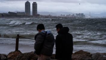 La AEMET lanza un aviso especial por la llegada de la borrasca Harry a España en las próximas horas
