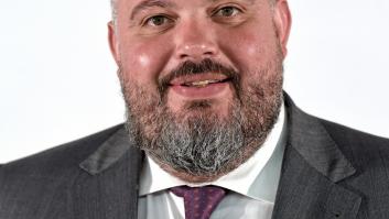 El PP se hace con la Presidencia de la Asamblea de Extremadura con el voto en solitario de su grupo