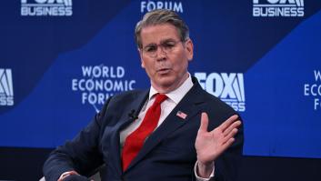 El Secretario del Tesoro de Trump se burla del menú sostenible de Davos: "Casi prefiero comer bichos que esto"