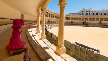 ENCUESTA: ¿Crees que se debe prohibir la entrada de menores a los toros?