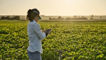 Celia, agricultora en un pueblo de Guadalajara: "El campo no solo es pasado, es presente y queremos que siga siendo futuro"