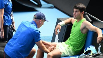 Alcaraz sufre calambres musculares en las semis de Australia y muchos recuperan al momento esta escena de Nadal en 2011