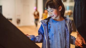 Hansje, 56 años, deja su trabajo por su pasión y deja de tener dolores: "Los niños estaban felices"