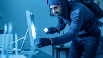 Despiden a un vigilante de seguridad por no impedir un robo, contraataca y se lleva 42.000 euros en los tribunales