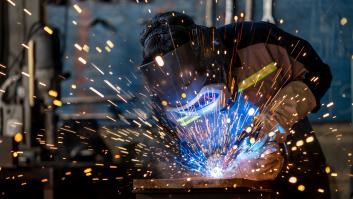 Un sector con sueldos de hasta 4.000 euros fracasa en encontrar nuevos trabajadores por "una imagen anticuada"