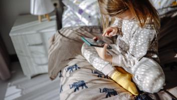 La prohibición de acceso a redes sociales a los menores de 16, una medida necesaria pero que por sí misma no frenará "los abusos de las plataformas digitales"