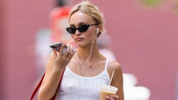 El renacimiento de los auriculares con cable: no solo son un accesorio fiable sino un complemento de moda gracias a la nostalgia