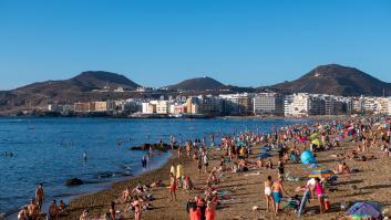 Ni "Tenerife la cutre" ni "Lanzaroñosa": un periodista británico estalla contra los tópicos y reivindica la clase de las islas canarias