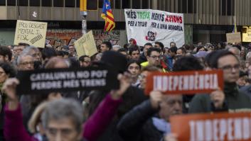 Varios miles de personas se manifiestan en Barcelona por un servicio de Rodalies digno