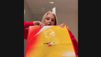 Sofía Val, patinadora sobre hielo española, enseña lo que les regalan a los deportistas en la villa olímpica: son tremendos y no son los únicos