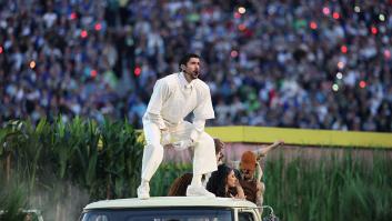 Bad Bunny dispara un 496 % la búsqueda de las zapatillas Adidas que lució en la Super Bowl