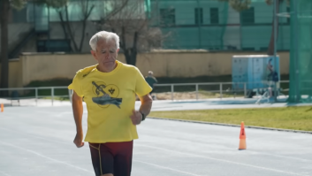 Juan, mecánico jubilado, empezó a correr a los 66 años y ahora es campeón del mundo a los 80: "Cuando ves que no necesitas a nadie, es muy bonito"