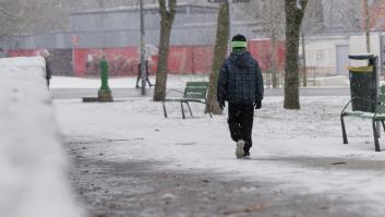 Expulsan a un niño de 11 años de un autobús por no tener el nuevo billete de los Juegos Olímpicos: "Llegó llorando, asustado y muerto de frío"