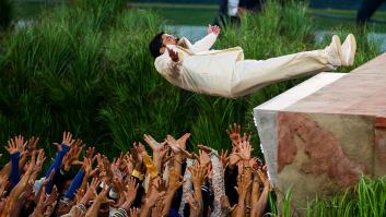 Bad Bunny en su actuación de la Super Bowl.