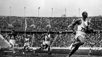 Jessie Owens, camino de la gloria en el estadio olímpico de Berlín en 1936