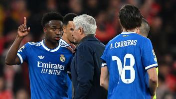 El Benfica-Real Madrid, suspendido unos minutos tras denunciar Vinicius que un rival le llamó "mono"