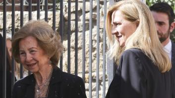 La reina Sofía, arropada por sus hijas, Victoria Federica, cuatro 'griegos' y Antonio Resines en el homenaje a Irene de Grecia