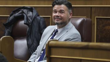 Rufián, al ser preguntado por una posible vuelta del rey emérito a España: "Los delincuentes, mejor fuera que dentro"