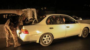 Pakistán bombardea Kabul y declara entrar en "guerra abierta" con Afganistán