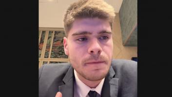 Llama a un hotel por la noche para reservar una habitación, le dice que está lleno y por la reacción que tiene le es inevitable hacerse esta pregunta