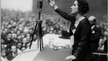 Mujeres, republicanas y revolucionarias: "la gran deuda histórica" de España con las diputadas de la II República