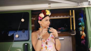 La famosa actriz turca Sevval Sam, de la serie 'Pecado Original', arrasa con su mensaje directo a Pedro Sánchez