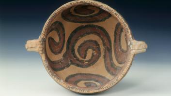 Los arqueólogos analizan 85 ollas prehistóricas de hace 8.000 años y encuentran recetas: los cazadores-recolectores europeos combinaban carne con hierbas, raíces y frutos silvestres