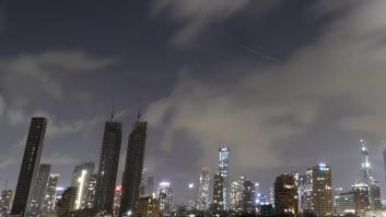 Irán ataca el centro de Israel mientras el Ejército israelí bombardea Teherán y combate contra Hezbolá