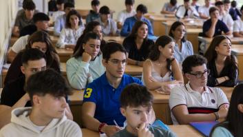 Estudiantes en una de las aulas de INEA, el campus de la Universidad de Comillas en Valladolid.