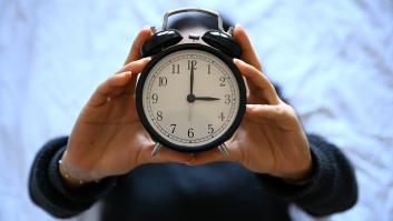 ¿Estás preparado para el monotema del domingo? Las frases imprescindibles para el cambio de hora