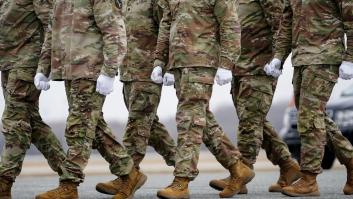 De cal y de arena: Trump da más tiempo a Irán mientras se plantea enviar 10.000 soldados más a la zona