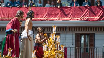 Paula Urcera, experta fiscal, avisa con el alquiler de balcones en Semana Santa: "Hacienda está poniendo cada vez más atención en este tipo de alquileres inmobiliarios"