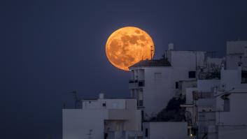 Cómo y dónde ver la Luna Rosa 2026: esta es la fecha de la luna llena de Semana Santa