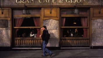 Reabre esta histórica cafetería en pleno centro de Madrid, ven su carta y se arma el mayor lío de toda la Semana Santa