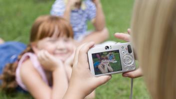 Las cámaras digitales de los 2000 vuelven a ponerse de moda: así está explotando el negocio en China