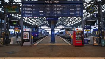 Un muerto y al menos ocho heridos tras chocar un tren con un camión militar en el norte de Francia