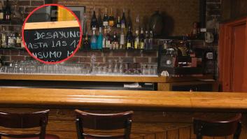 El cartel que cuelgan en un bar sobre el consumo mínimo tiene a muchos indignados: lo de la cerveza más