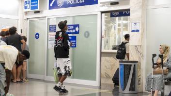 Bruselas advierte de que la regularización extraordinaria del Gobierno "puede tener consecuencias en el resto de la UE": "Las autoridades tendrán que cooperar"