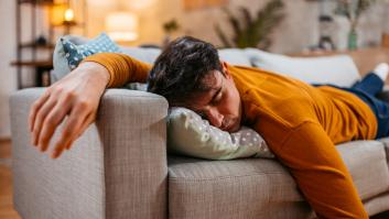 Un catedrático de Psicología, sobre el insomnio masivo en España: "El CEO de Netflix dijo abiertamente que su mayor enemigo es el sueño"