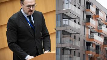 Una imagen de archivo del comisario europeo de Vivienda, Dan Jørgensen, y otra de un edificio residencial