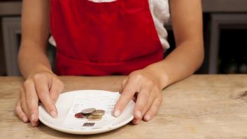Reservan en un bar para comer, al final solo beben y dejan dos céntimos de propina: "Vale que no sean obligatorias, pero esto no tiene nombre"
