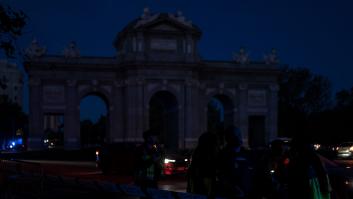 Y todo a media luz: qué sabemos sobre las causas que provocaron el gran apagón en España