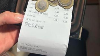 Más de 1.000 comentarios después de que una camarera enseñe cómo le han pagado una cuenta de 67 euros