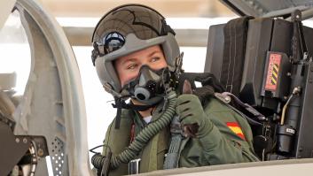 La princesa Leonor vuela en un reactor F-5 y visita los reactores Eurofighter