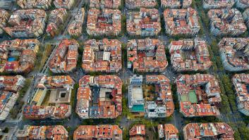 Pedro Bravo, periodista y autor, sobre las grandes ciudades españolas: "La ciudad se ha convertido en un parque temático y en un producto para que lo disfruten otros"